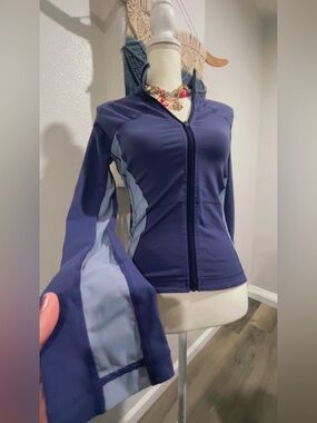 Lululemon athletica forme jacket
